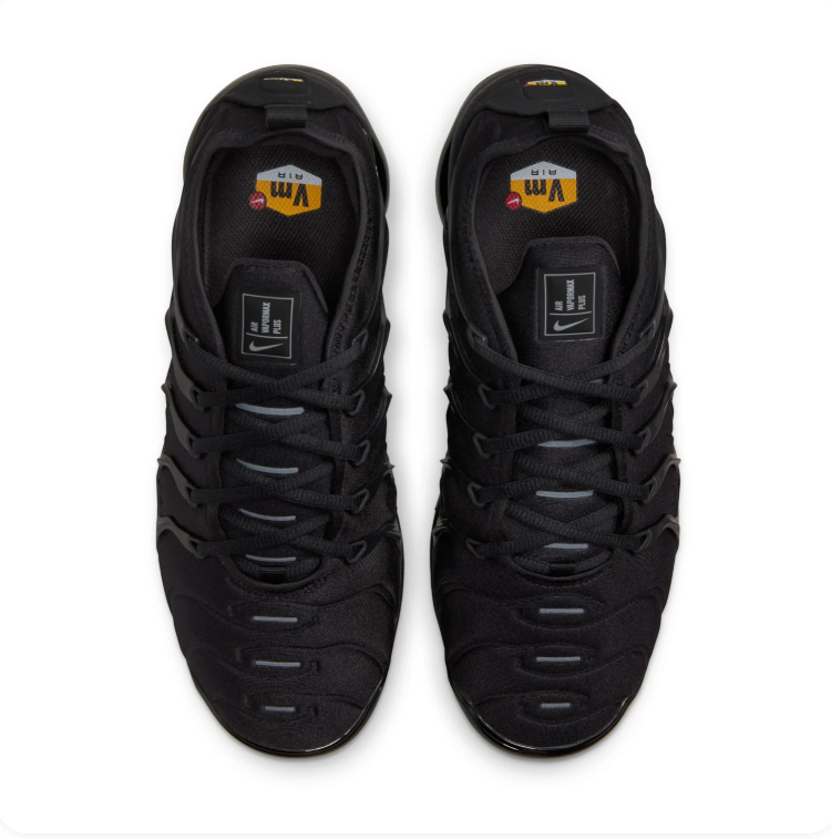 Nike Air VaporMax Plus All-Black Lace-Up Sneakers