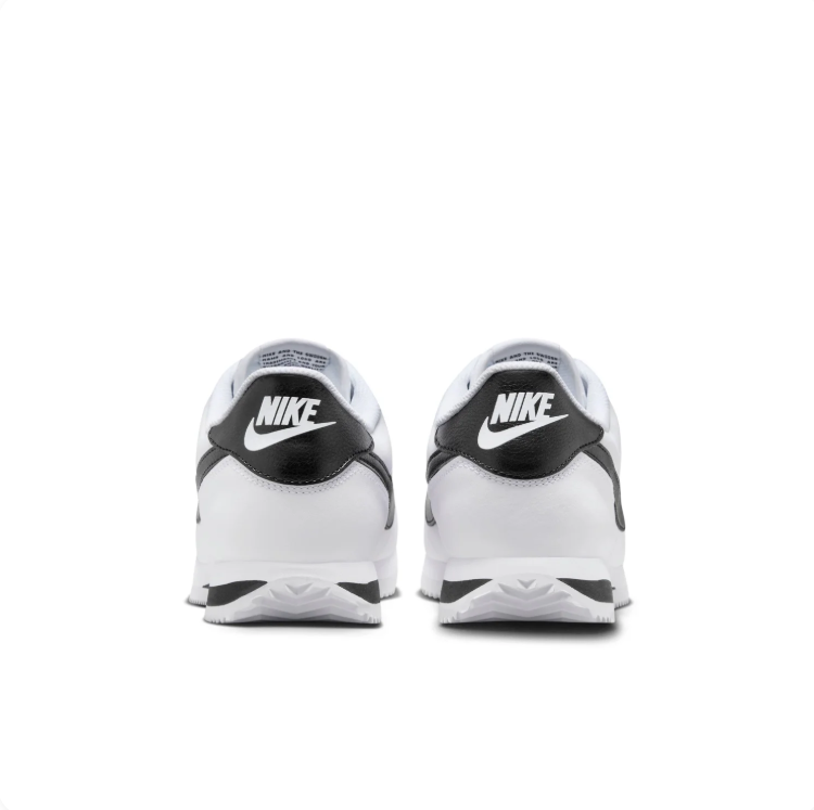 Nike White & Black Retro Low-Top Lace-Up Sneakers